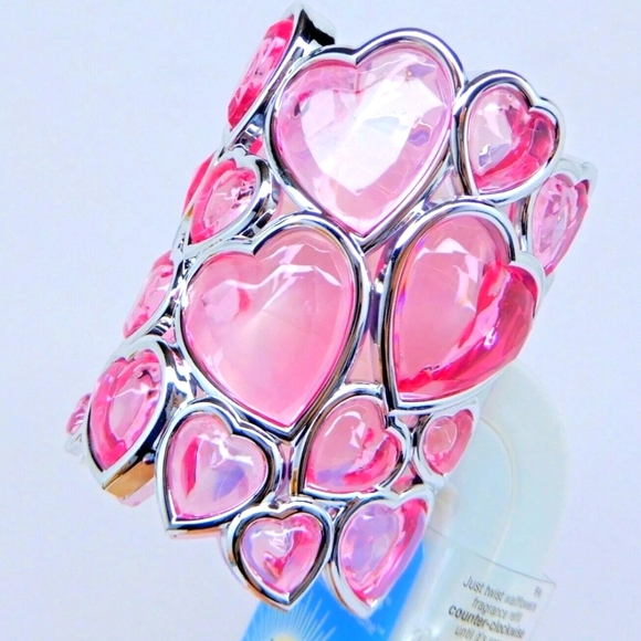 PINK HEARTS NIGHTLIGHT WALLFLOWERS PLUG BY BATH AND BODY WORKS - Picture 3 of 4
